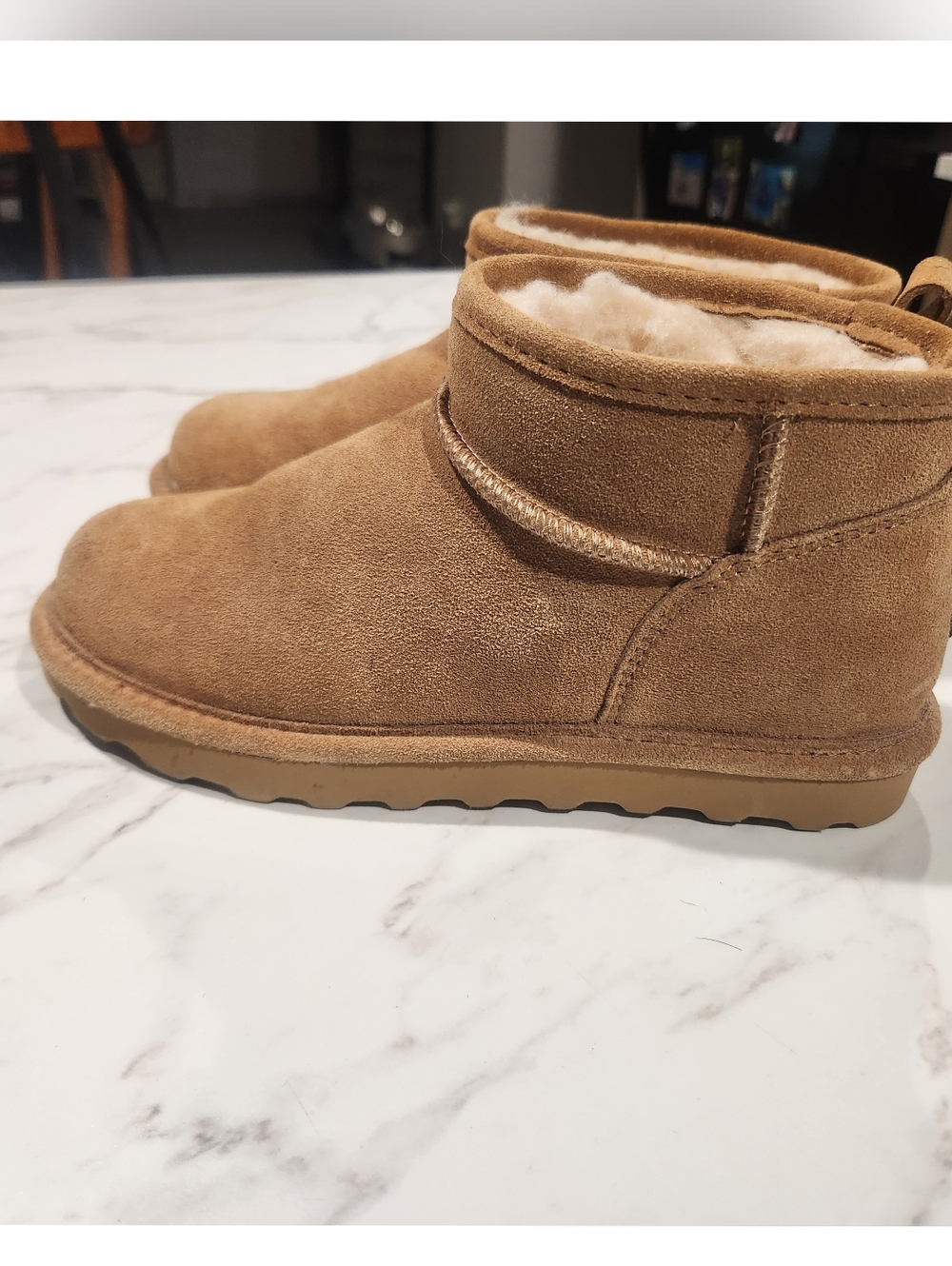 Bearpaw Shorty Suede Wool Blend Boots Womens Size 8